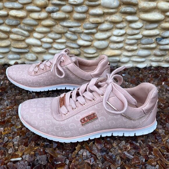 Guess Women Pink Gemma Low Top Logo Print Sneakers Metallic Accents Size 7.5 EUC - Picture 7 of 12